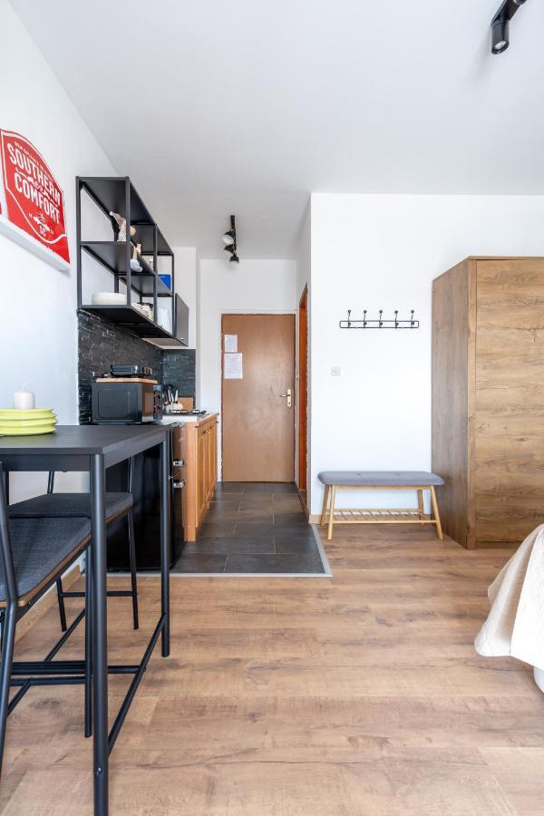Alto 1 Studio Apartment Ровинь Экстерьер фото